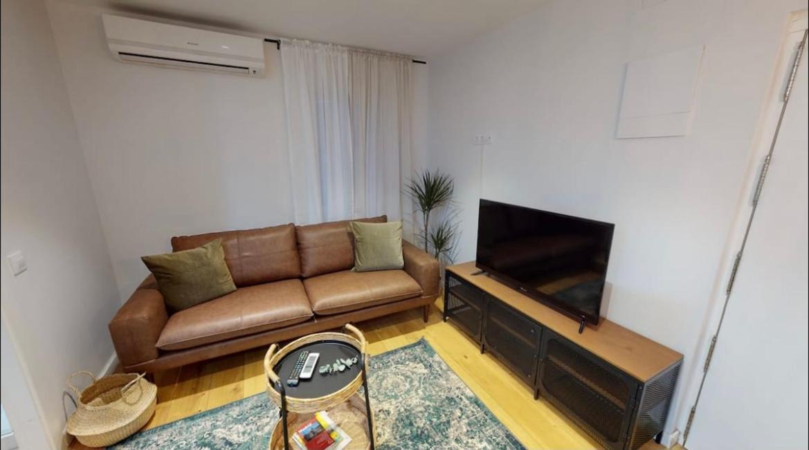 Edsam Eucalipto Madrid Apartment Luaran gambar